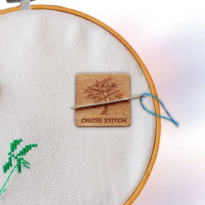 Needle Minder - Tree