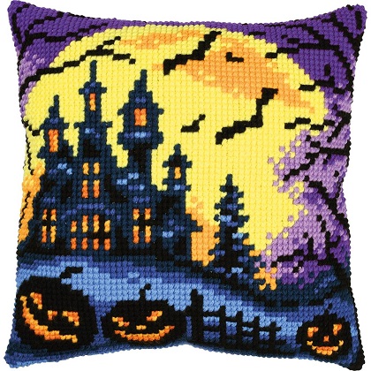 Cushion - Halloween scene