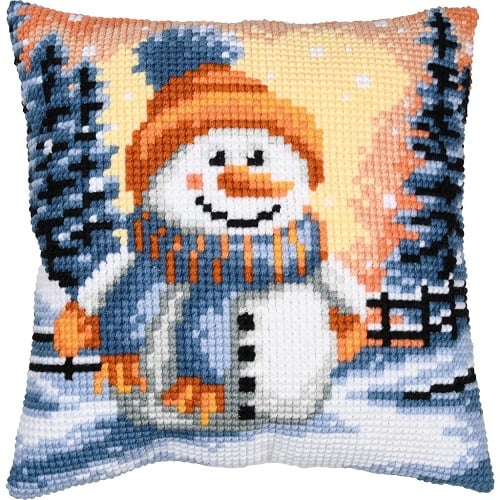 Cushion - Chilly little snowman