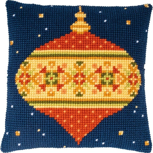 Cushion - Nordic Christmas ball