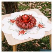 Shaped tablecloth - Poinsettia splendor